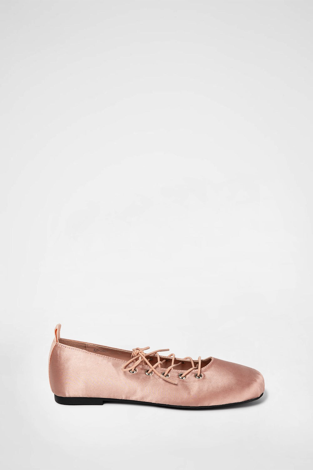 Pink ballerina flats from the Korean brand KHIHO, sold at Shim House
