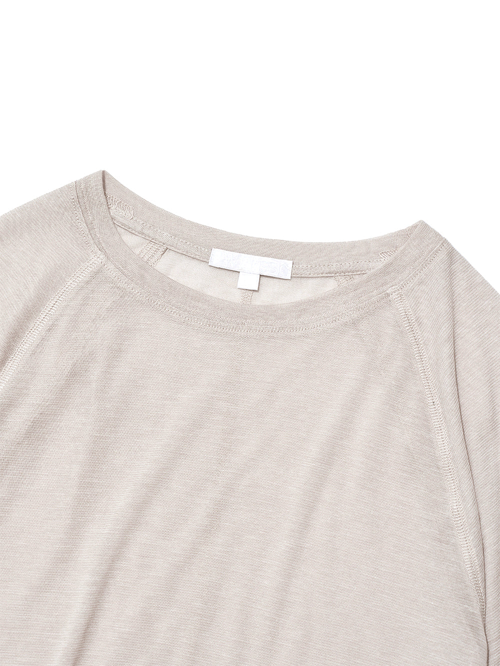 Raglan sleeve construction on lightweight sheer top PARTIMENTO WOMEN